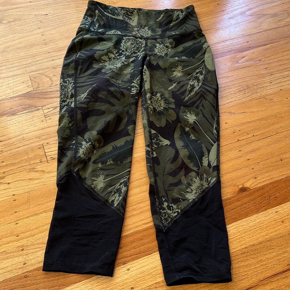 leafy green activewear leggings used